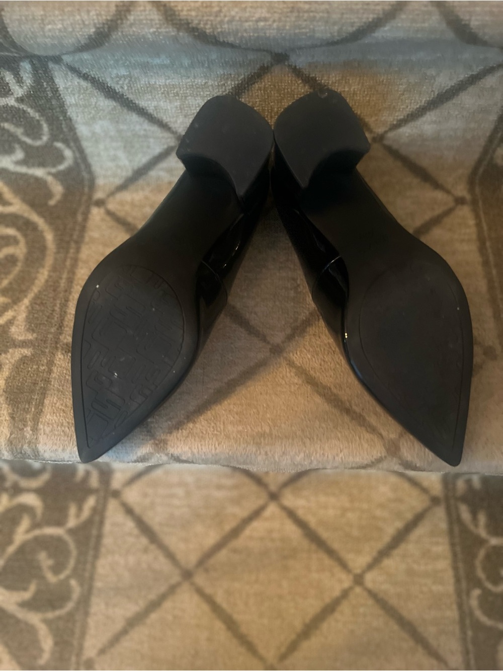 Classic Heels - Picture 3 of 3